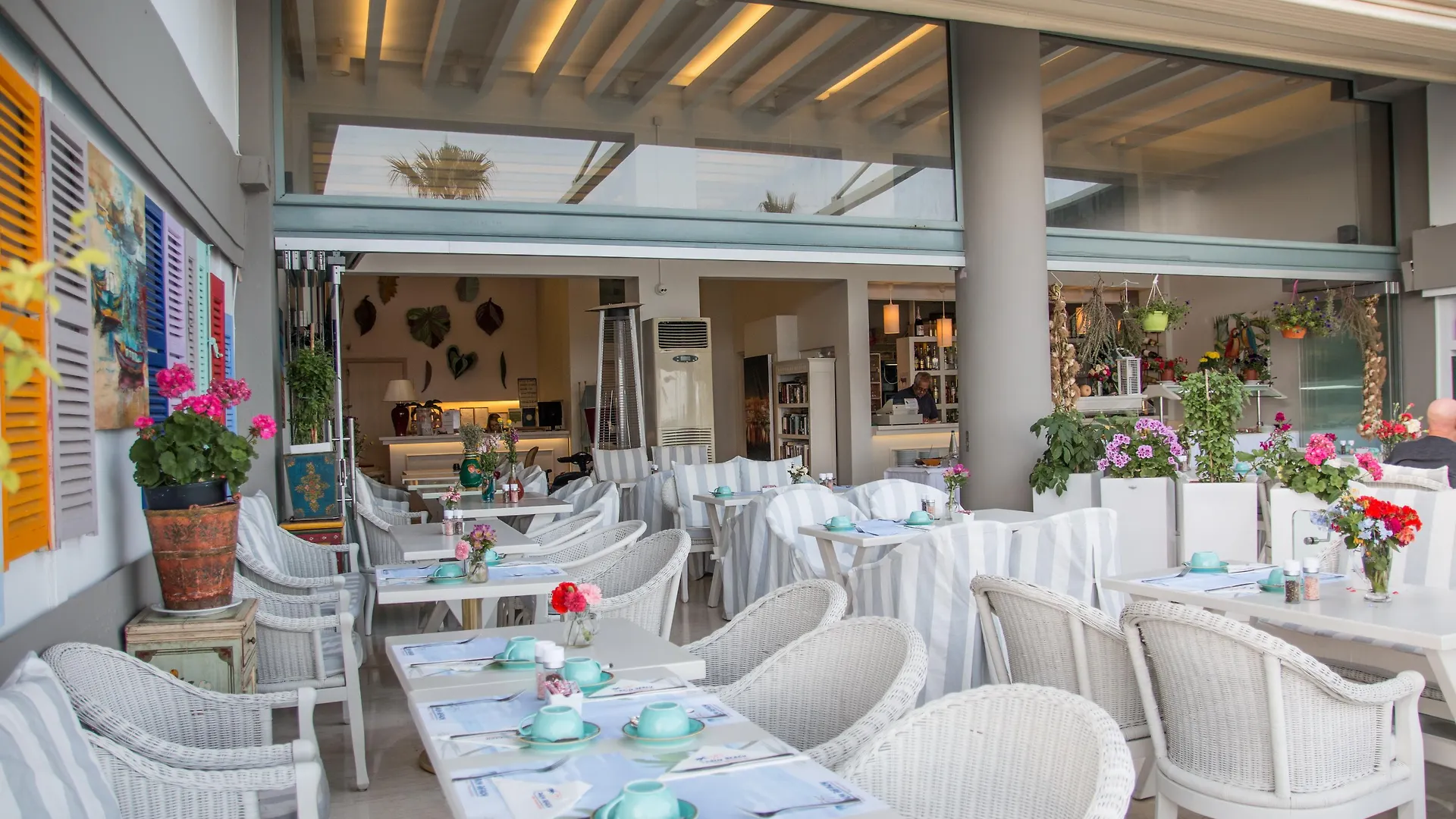 Palm Beach Hotel Apartments Rethymno  Rethymno (Crete)