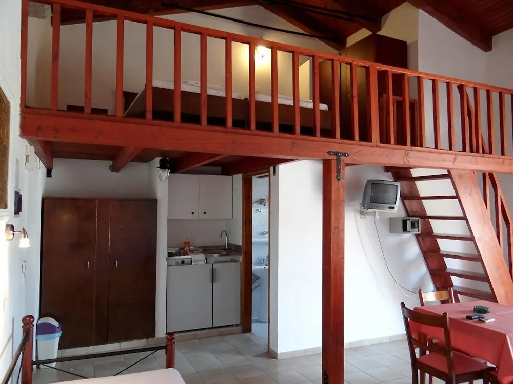 Palm Beach Hotel Apartments Rethymno  3*, Rethymno (Crete) Greece