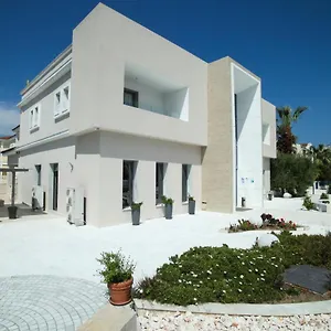 Naias Greece