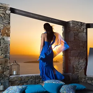 tharroe-of-mykonos.hotels-in-mykonosisland.net/